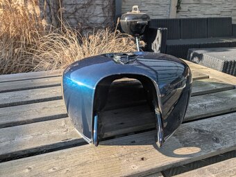 Nádrž Honda CX500c - 4