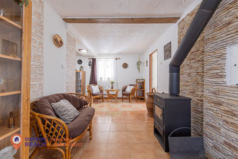 Prodej, rodinný dům, pozemek 1 861 m2, Bernartice - 4