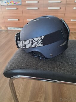 Snowbordová helma Giro vel.M - 4