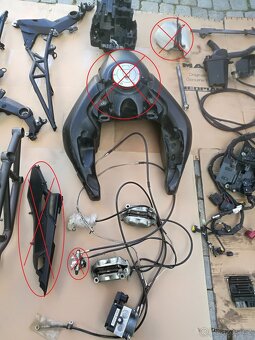 ⭐Ducati Multistrada 1200S (2010) ⭐Díly⭐ - 4