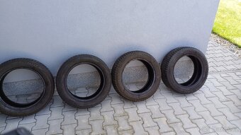 Pneu zimní Goodyear - 4
