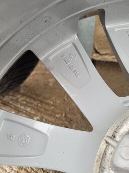Alu kola 5x112 225/45r17 VW - 4