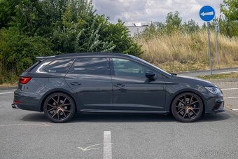 Seat Leon ST CUPRA R 2.0 TSI CARBON EDITION 4x4 - 4