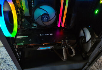 Herní PC | Ryzen 5 3600 | RX 5700-XT | 16GB ARGB | m.2 NVME - 4