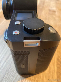 Digitální fotoaparát Leica SL (Typ 601) černý, ve velmi dobr - 4