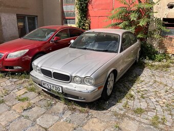 Jaguar XJ 3.0i RHD - 4