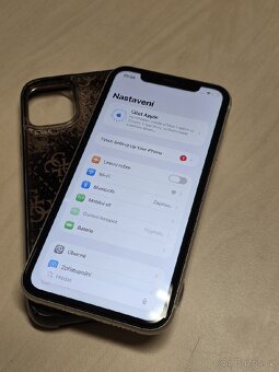 iPhone 11 64gb bílý - 4