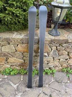 Prodám lyže Atomic Affinity Shade 140 cm + vázání Atomic - 4