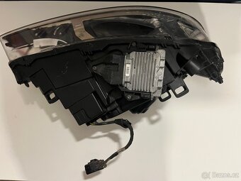 Levý bixenon Volvo V60/S60 facelift - 4