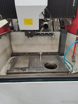 Elektroerozivní drátová řezačka AGIE AGIETRON SPIRIT - 4