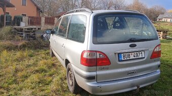 Ford Galaxy 1.9 tdi 85kw ghia rok 02 - 4