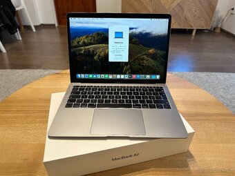 Apple MacBook Air 13" A1932 Grey - 4