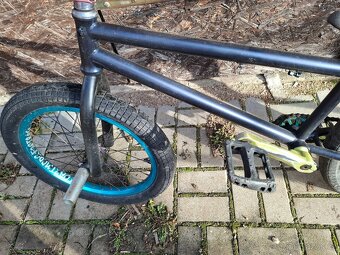 BMX kolo z velmi kvalitních dílů. - 4