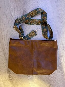 Krásná nová kabelka - 4