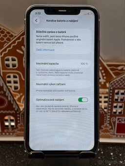 Apple iPhone 11 – 128 GB – Purple - 4