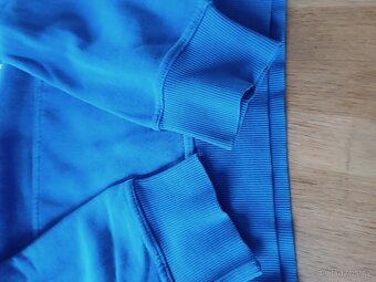 Mikina H&M vel.146/152 - 4