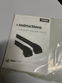 Thule WingBar edge střešní nosič Suzuki Swift - 4