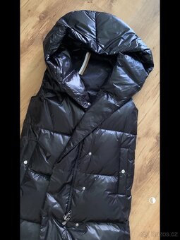 Dámská péřová vesta Hugo BOSS - 4