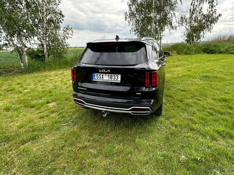 Kia Sorento - 4