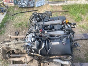 VW TOUAREG (7LA, 7L6, 7L7) - 10/02-01/13 - Motor AHY - 4