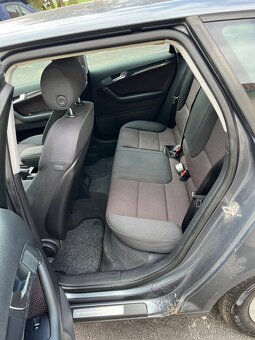 audi A3 2.0 FSI - 4