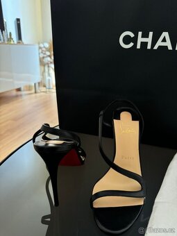 CHRISTIAN LOUBOUTIN - podpatky - - 4