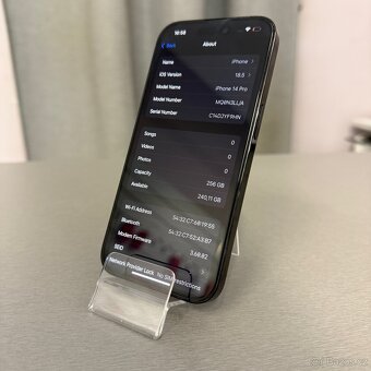 iPhone 14 Pro 256GB space black, pěkný stav, rok záruka - 4