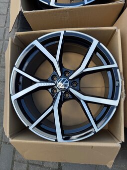 ORIGINÁL Alu Volkswagen ESTORIL R19, 5x112 - ZÁNOVNÍ, TOP - 4