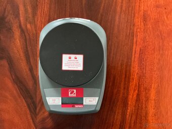 Digitální přesná váha OHAUS CL501 - 4