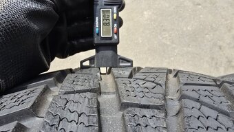 Zimní pneu 245/40/19 Pirelli - 4