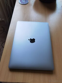 Macbook air M1 - 4