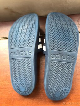 Sportovní žabky Adidas - 4