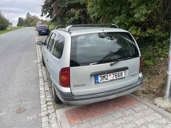 Na Náhradní díly Renault megane 1,9 dci - 4
