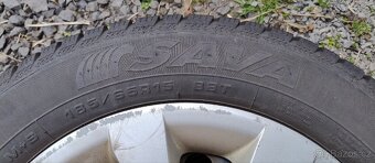 Plechové disky a poklice KIA + zimní pneu SAVA - 4