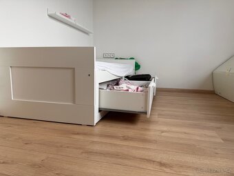 Prodám použitou postel z IKEA - 4