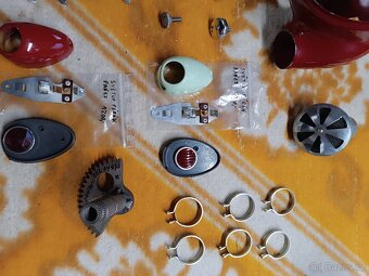 Pérák díly,šroub,sedlo,maska,světlo,štít,filtr,klic - 4