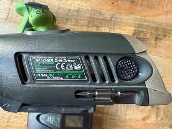 Aku vrtačka s příklepem - 4