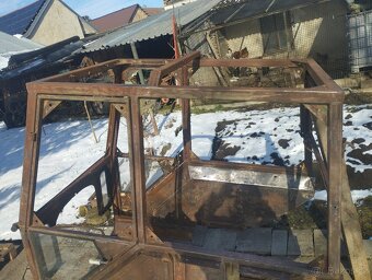 Kabina Zetor 4011 (úzká) - 4