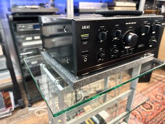 AKAI AM-59 (r.1994) 2x100W/8 Ohm, vč. dálky - 4