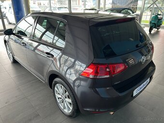 Volkswagen Golf 7 1.2 TSI 81kW,LOUNGE,SERVISKA - 4