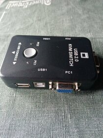 VGA switch - 2x vstup, 1x výstup - 4