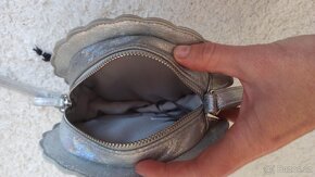 Dívčí kabelka - 4