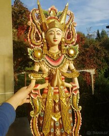 Balijska dřevěna chrámova tanečnice - 4