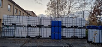 IBCKONTEJNERNÁDRŽ1000 LITRŮVODA ZADARMODEŠŤOVKA - 4