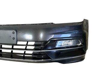 Přední nárazník šedá metalíza LB7R VW Passat B8 R-Line 2018 - 4