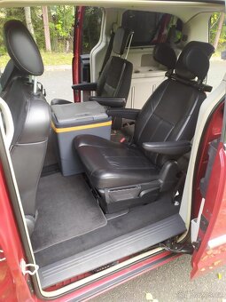 Prodám Chrysler Grand Voyager 2009 - 4