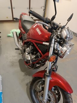 Yamaha XJ600N - 4