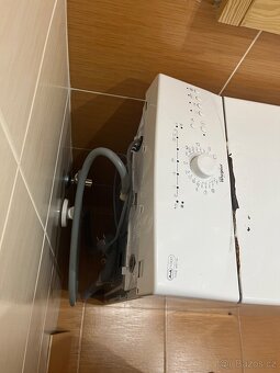Prodám pračku Whirlpool AWE 4519 - funkční, horní plnění - 4