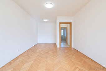 Pronájem bytu 2+1, náměstí SNP, Černá Pole, Kč/měs, 55 m2 - 4