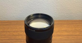 Sony FE 135mm f/1.8 GM - 4